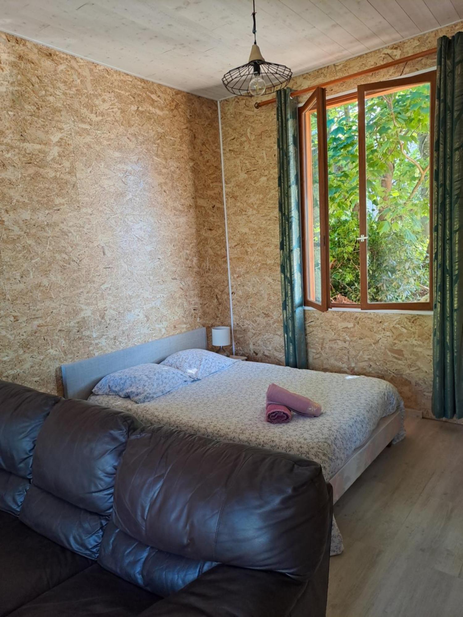Kilometre 99 Aparthotel Pont-Sur-Yonne Ngoại thất bức ảnh